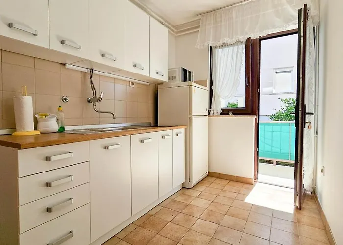 Maja One Daire Novigrad Istria